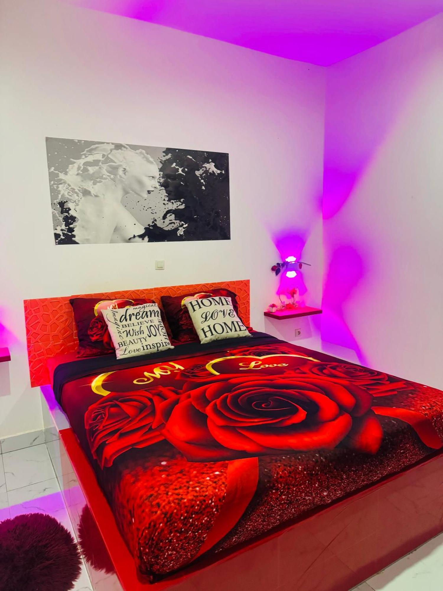 Bed and Breakfast Grace House Jacuzzi Saly Portudal Zewnętrze zdjęcie